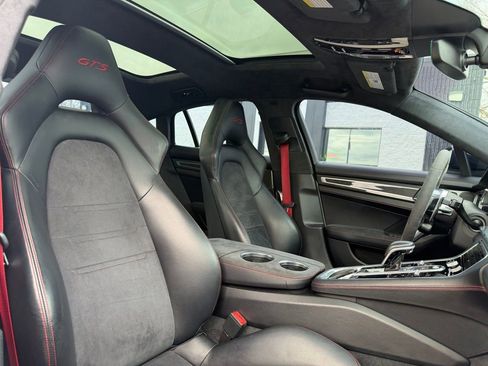Used 2019 Porsche Panamera GTS w/ Premium Package Plus AWD/4WD image 33