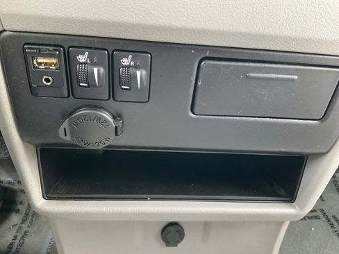 Used 2015 Toyota Sienna XLE AWD/4WD image 20