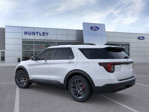 New 2026 Ford Explorer ST-Line w/ ST-Line Street Pack image 4
