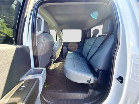 New 2025 Ford F550 4x4 Crew Cab image 12