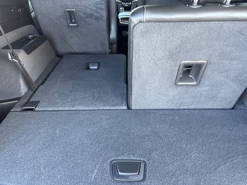 Used 2025 Cadillac XT6 Premium Luxury image 23