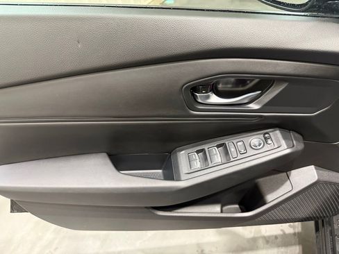 Used 2025 Honda Accord SE image 5