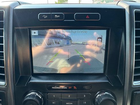 Used 2016 Ford F150 XLT w/ Equipment Group 302A Luxury AWD/4WD image 20