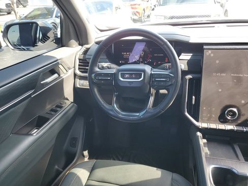 Used 2025 GMC Acadia AT4 AWD/4WD image 12