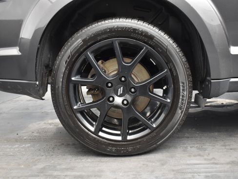 Used 2018 Dodge Journey GT w/ Nav & Sun Group image 15