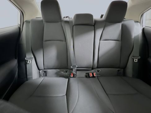 Used 2025 Toyota Corolla LE FWD image 32