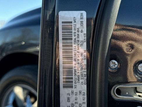 Used 2017 RAM 1500 Big Horn image 37