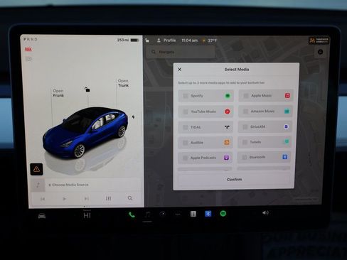 Used 2022 Tesla Model 3 Long Range image 36