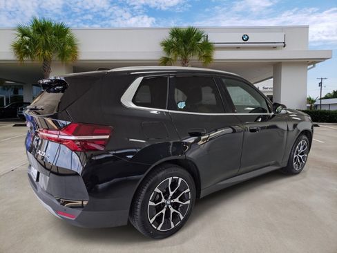 Certified 2025 BMW X3 xDrive30i w/ Premium Package AWD/4WD image 4