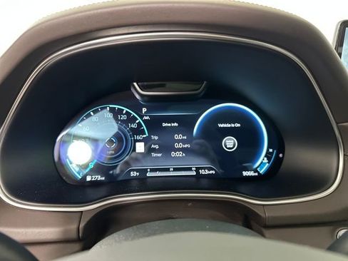 Used 2023 Genesis GV80 3.5T Advanced + w/ Prestige Matte Package image 17