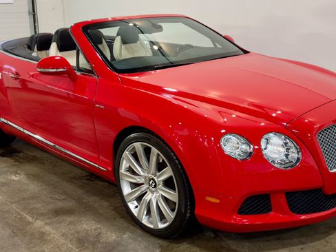 Used 2015 Bentley Continental GT image 2