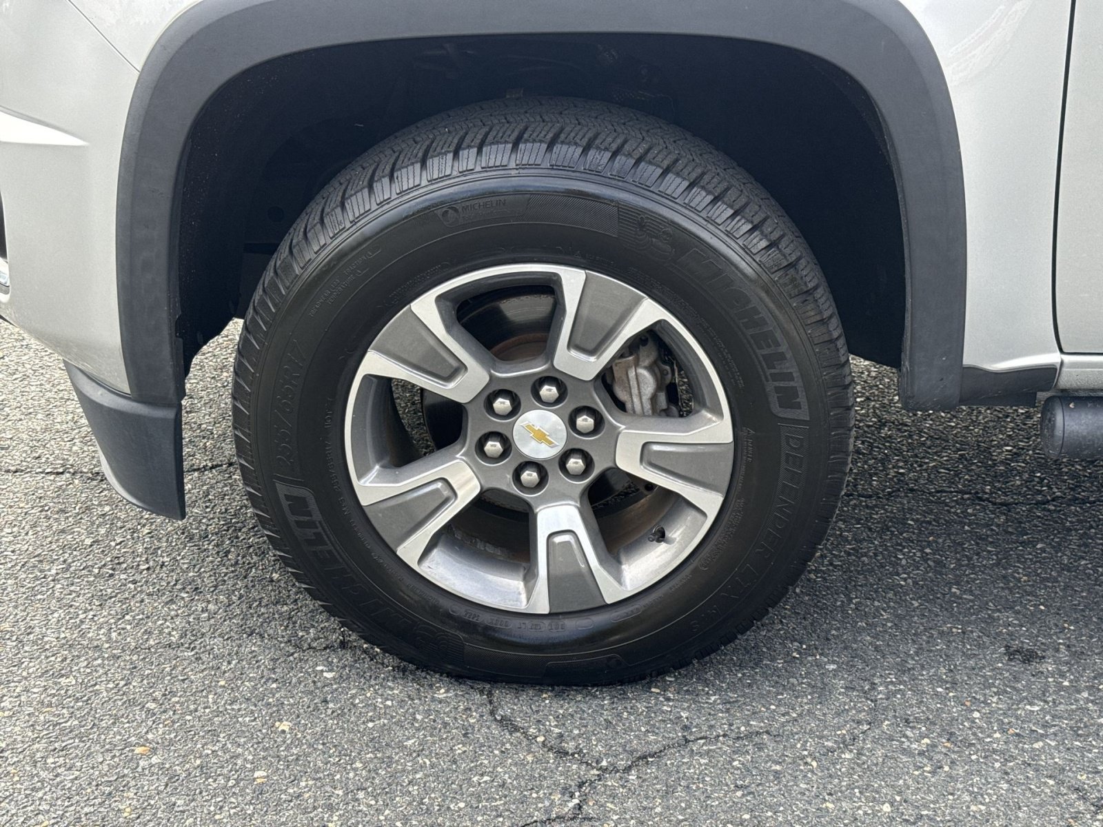 Used 2018 Chevrolet Colorado Z71 AWD/4WD image 13
