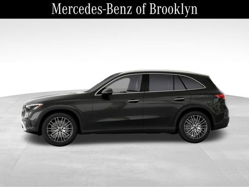Certified 2025 Mercedes-Benz GLC 300 4MATIC image 35