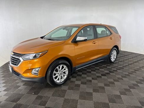 Used 2018 Chevrolet Equinox LS FWD image 5