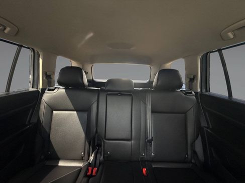 Used 2018 Volkswagen Atlas SE AWD/4WD image 32