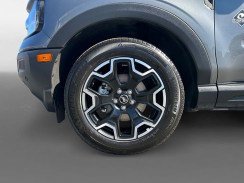 Used 2025 Ford Bronco Sport Outer Banks w/ Outer Banks Tech Package+ image 15