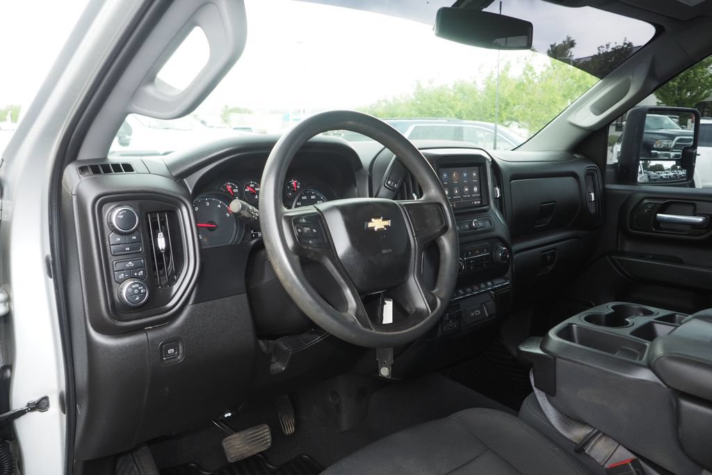 Used 2021 Chevrolet Silverado 2500 Custom w/ Custom Value Package AWD/4WD image 12
