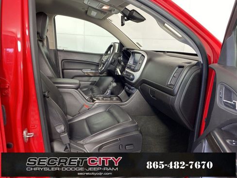 Used 2015 GMC Canyon SLT image 31