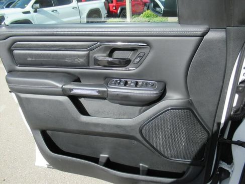 Used 2022 RAM 1500 Limited AWD/4WD image 20