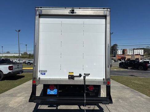 Used 2022 Ford F450 XLT w/ XLT Value Package image 6