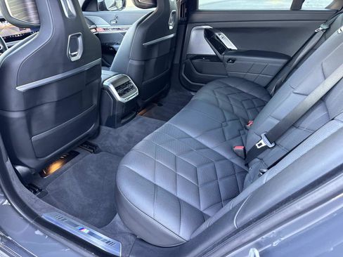 Certified 2025 BMW 750e xDrive w/ Executive Package image 17
