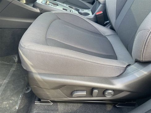 New 2025 Subaru Crosstrek 2.0i Premium image 16