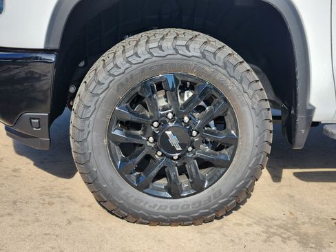 New 2026 Chevrolet Silverado 2500 LTZ w/ Trail Boss Package image 16