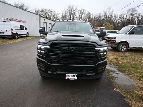 New 2026 RAM 3500 Laramie image 4