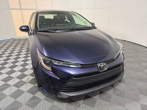 Used 2026 Toyota Corolla LE image 8