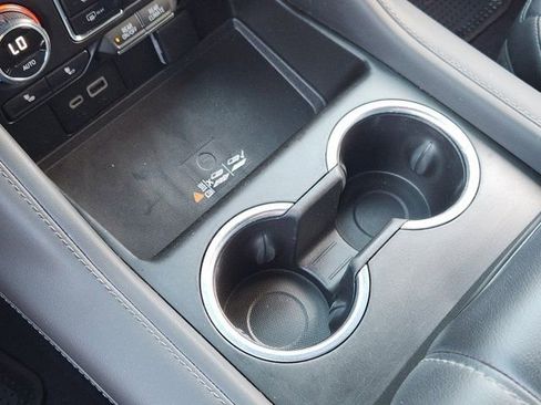 Used 2023 Chevrolet Tahoe Z71 image 24