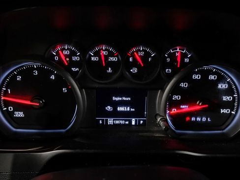 Used 2022 Chevrolet Silverado 2500 Custom w/ Custom Value Package AWD/4WD image 17