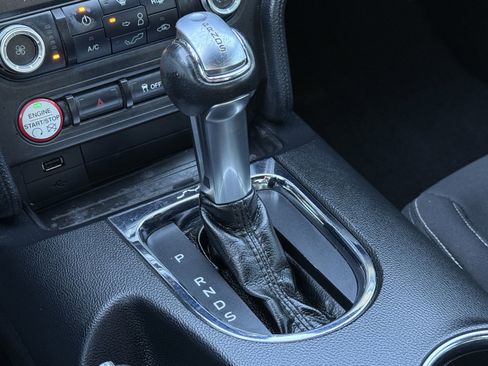 Used 2017 Ford Mustang GT image 30