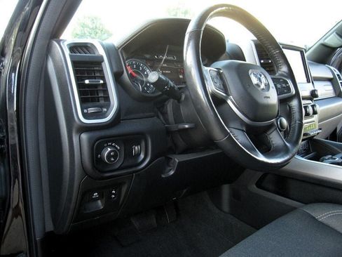 Used 2020 RAM 1500 Big Horn AWD/4WD image 19
