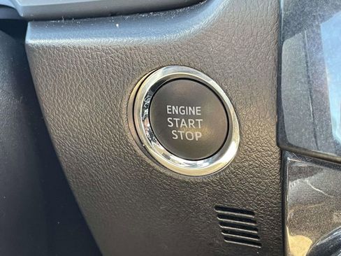 Used 2020 Toyota 4Runner TRD Off-Road Premium image 24