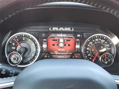 Used 2022 RAM 1500 Lone Star image 16