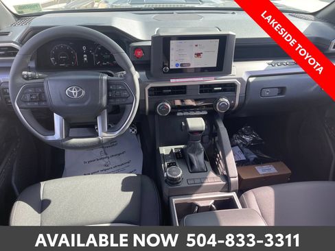 Certified 2026 Toyota Tacoma TRD Sport AWD/4WD image 21