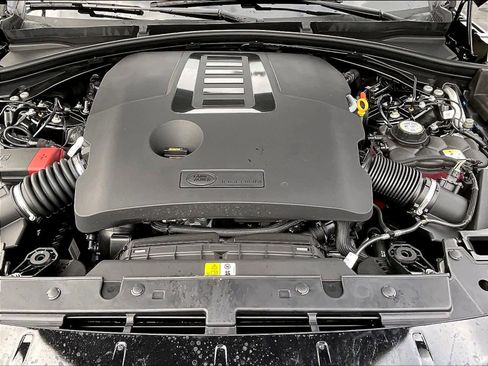 New 2025 Land Rover Range Rover Velar Dynamic SE AWD/4WD image 10