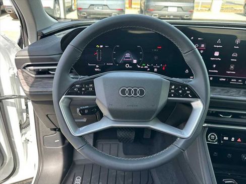 New 2025 Audi Q5 Premium Plus image 26