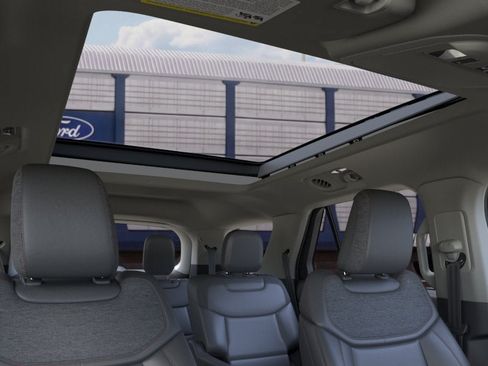 New 2026 Ford Explorer Active w/ Active Comfort Package AWD/4WD image 47