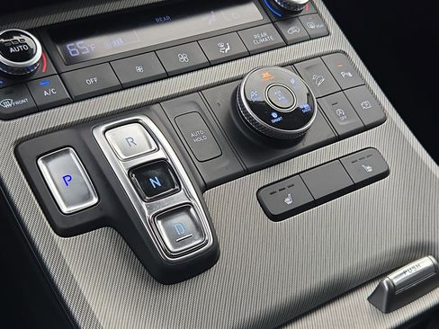 Used 2025 Hyundai Palisade SEL image 27