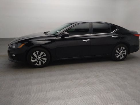 Used 2022 Nissan Altima 2.5 S FWD image 2