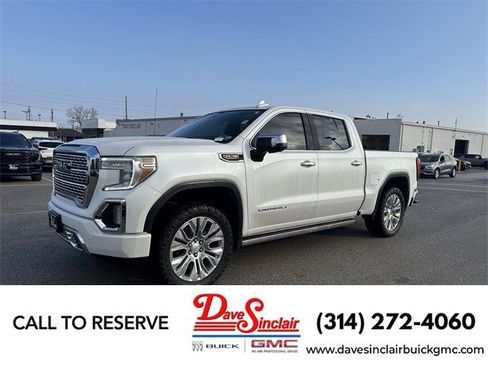 Used 2022 GMC Sierra 1500 Denali w/ Denali Premium Package image 1