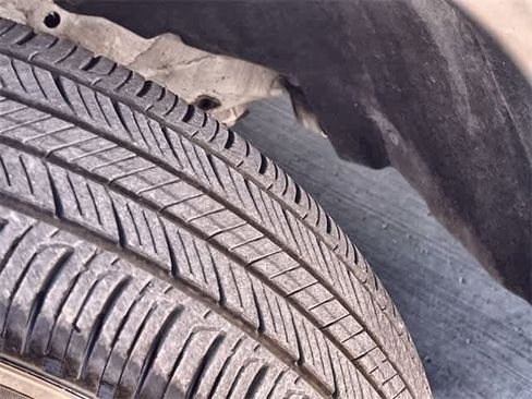 Used 2025 Honda HR-V LX image 23