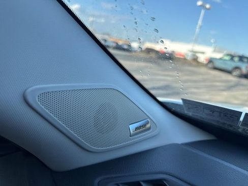 Used 2023 Nissan Pathfinder Platinum w/ Lighting Package (N92) image 32