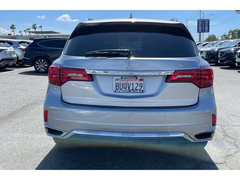 Certified 2020 Acura MDX w/ Advance & Entertainment AWD/4WD image 4