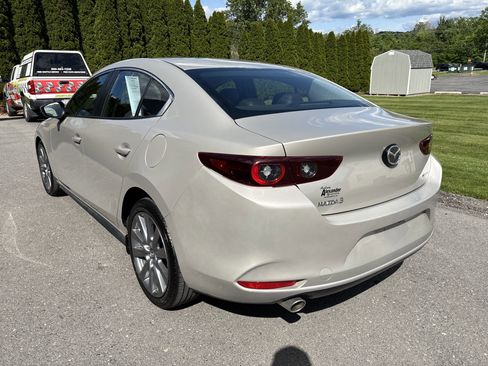 Used 2025 MAZDA MAZDA3 s FWD image 6