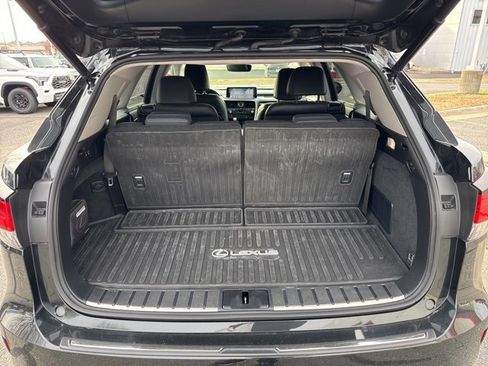 Used 2022 Lexus RX 450hL Luxury image 10
