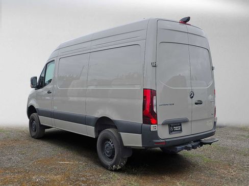 Used 2026 Mercedes-Benz Sprinter 2500 image 5