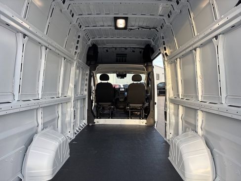 New 2026 RAM ProMaster 3500 w/ Cold Weather Group image 22