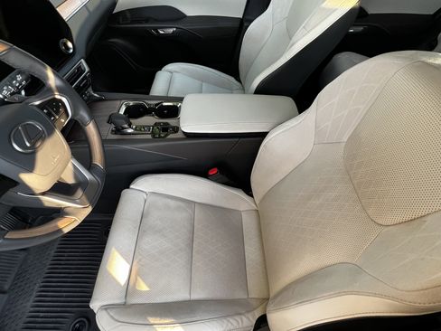 Used 2023 Lexus RX 350 w/ Cold Area Package AWD/4WD image 15